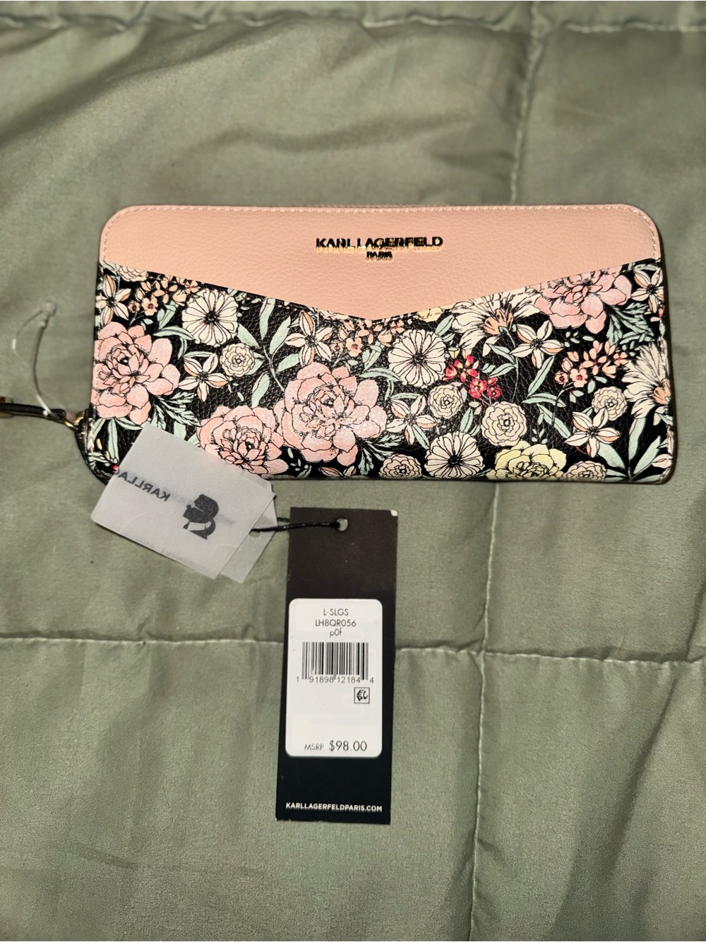Karl Lagerfeld Black Floral Zip Wallet with tan Trim. NWT.